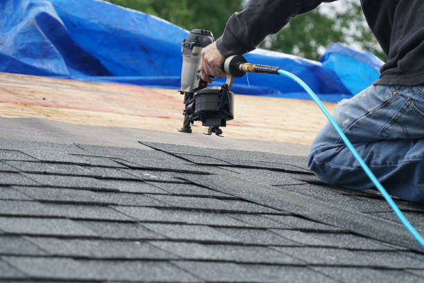 Best Emergency Roof Repair  in Hendersonville, NC